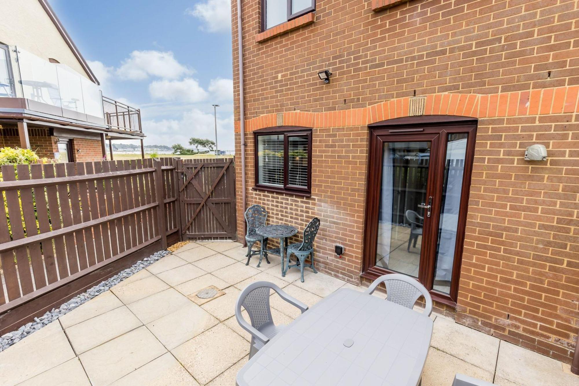 Trade Winds Villa Poole Eksteriør bilde