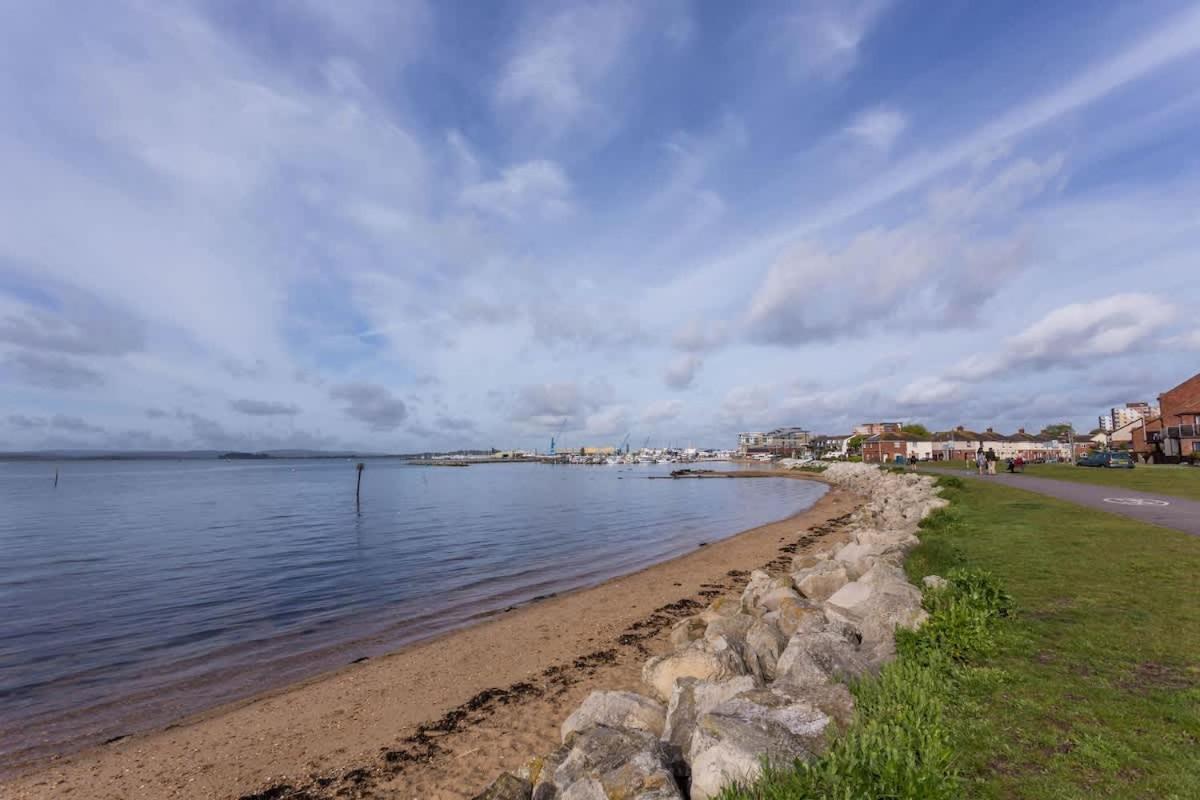 Trade Winds Villa Poole Eksteriør bilde