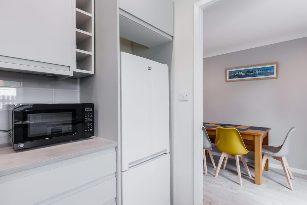 Trade Winds Villa Poole Eksteriør bilde